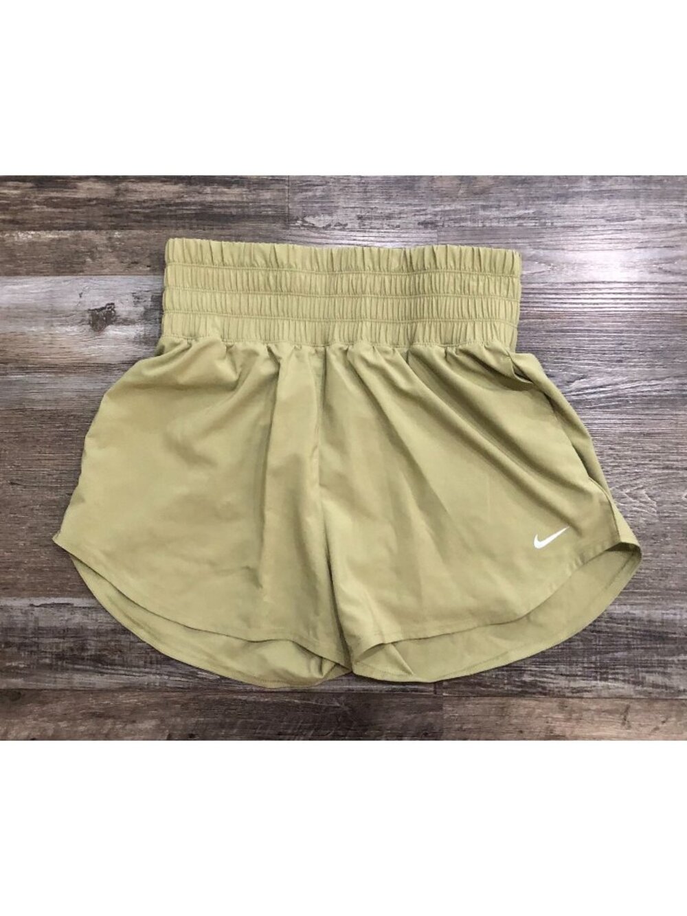 Nike One Womens Dri-FIT Ultra High Waisted 3" Brief-Lined Shorts Brown Medium